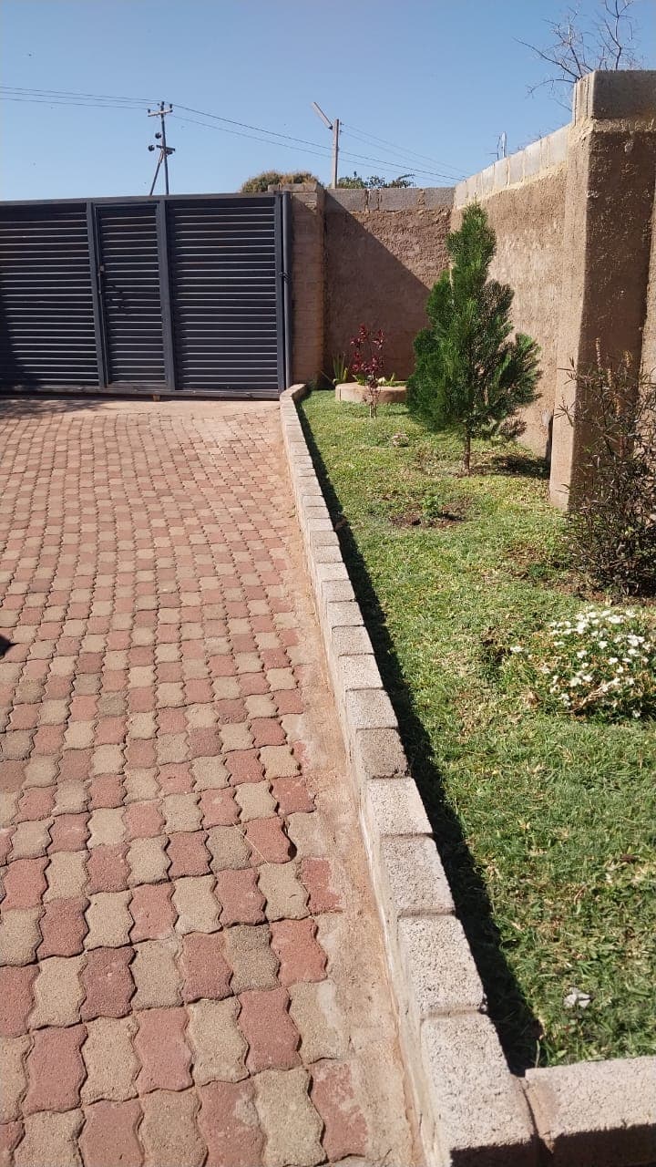 Khanyiso Guest House Vic Falls photo 12