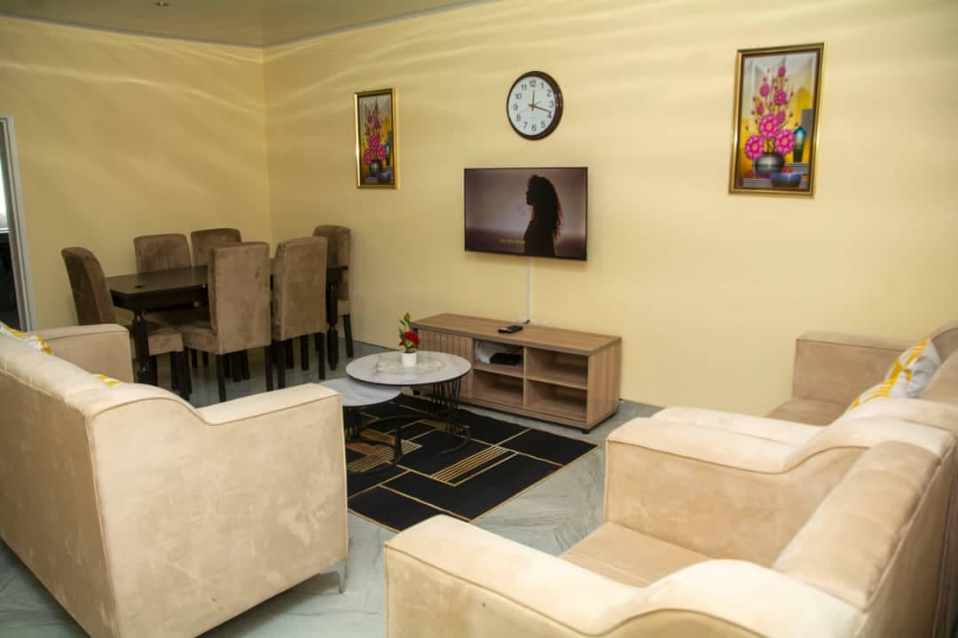 Highlands Apartments & Tours photo 5