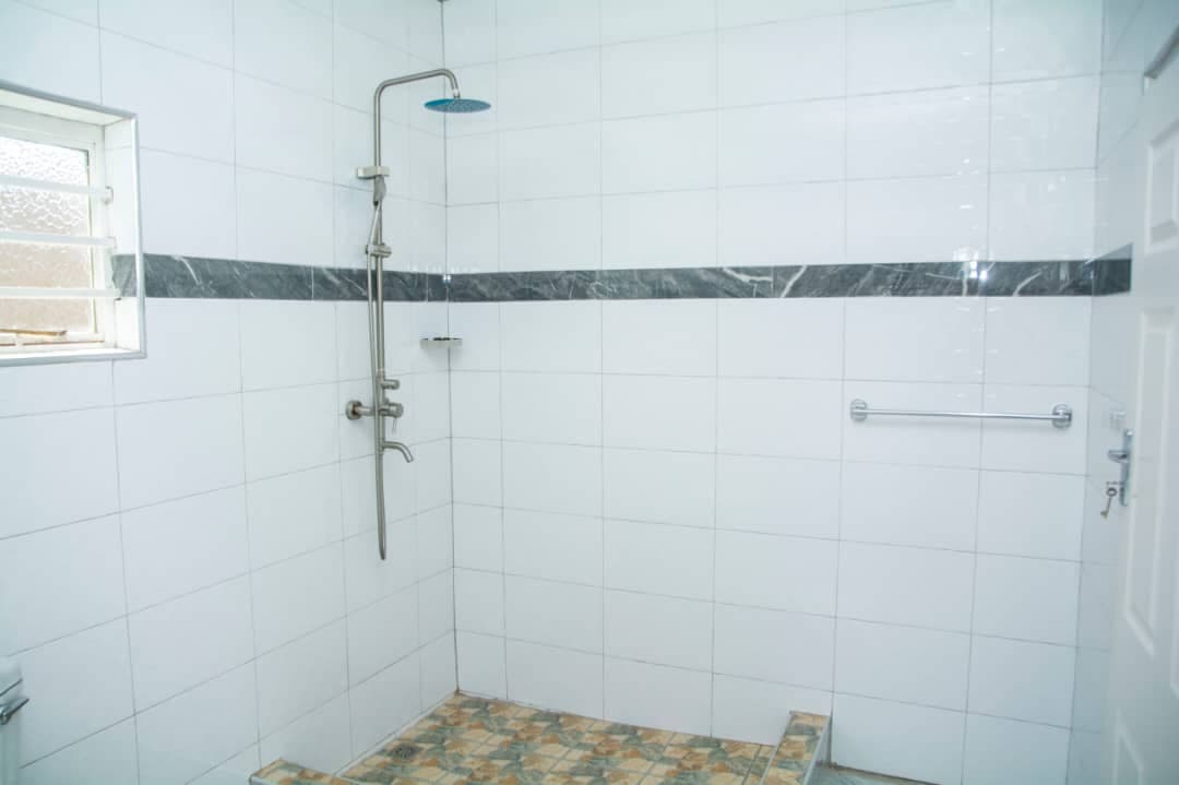 Highlands Apartments & Tours photo 12